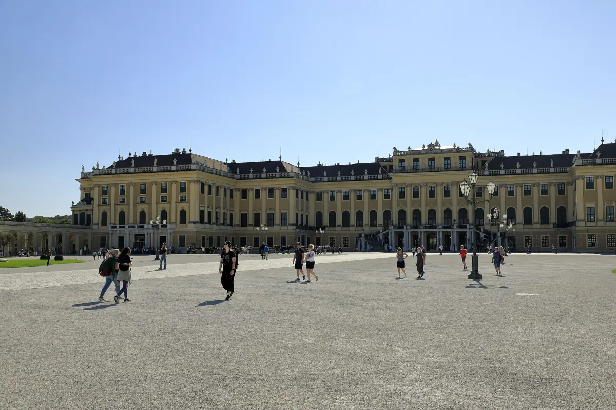 The wide main courtyard in front of Schönbrunn Palace